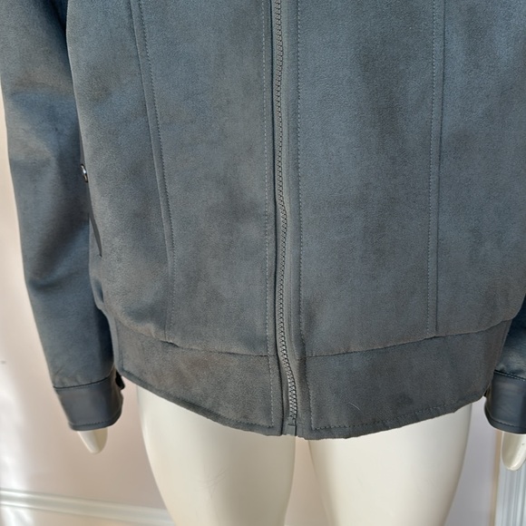F Collection Suede Jacket.  This jacket certifies Authenticity. - Picture 3 of 9